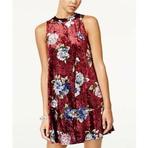 New HEART SOUL Size Largebeautiful crushed velvet burgundy floral swing dress